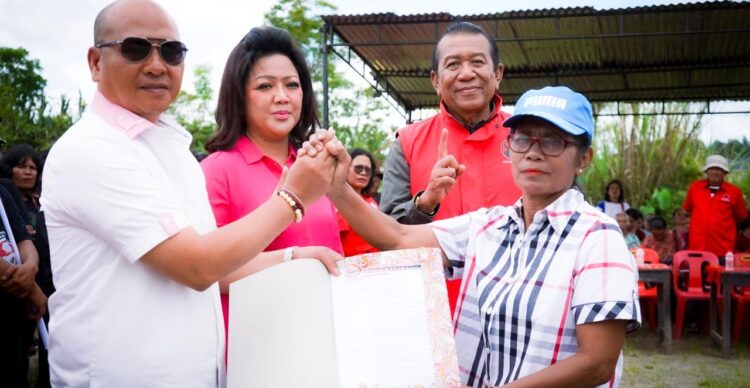 Ribuan Masyarakat Sipoholon Hadiri Pelantikan Tim Pemenangan TPS Satika-Sarlandy