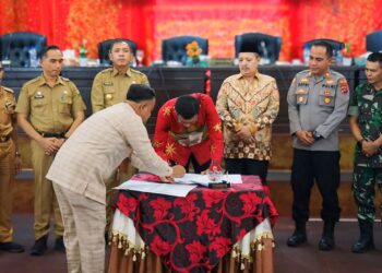 Rapat Paripurna Penyampaian Laporan Hasil Pembahasan Ranperda Perubahan APBD Tahun 2024: Optimisme Membangun Solok Lebih Baik