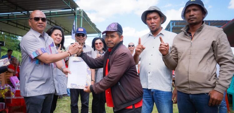 Dirangkai 2 Pelantikan Tim TPS Kecamatan Pangaribuan Sumpah Janji Siap Menangkan Satika-Sarlandy