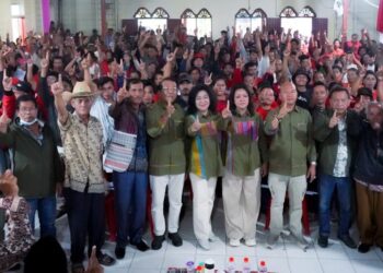 Masyarakat Kecamatan Parmonangan Inginkan Berkarya Keberlanjutan dan Siap Dipimpin Kaum Ibu.