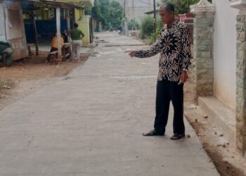 Kades Jejalen Optimis Membangun Jalan Desa Bagi Masyarakat