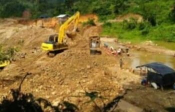 Derita Tambang Emas di Sumbar, LBHK-Wartawan Desak Kapolri dan Kementrian Terkait, Lakukan Penegakan Hukum Tegas Terhadap PETI di Kabupaten Solok dan Solok Selatan