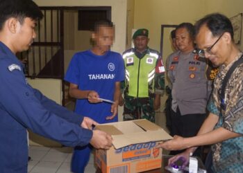 Polres PurbaIingga Fasilitasi Tahanan Salurkan Hak Pilih Pilkada 2024