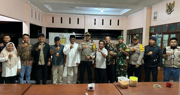 Kapolres Purbalingga Bersama Forkopimda Pantau Pemungutan Suara di Sejumlah TPS