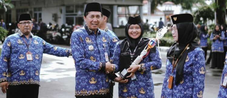 Pimpin Upacara HUT KORPRI, Pj Bupati Iwanuddin Sampaikan 7 Pesan