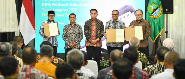 PJ. Bupati Subang Terima Penyerahan DIPA dn TKD TA 2025