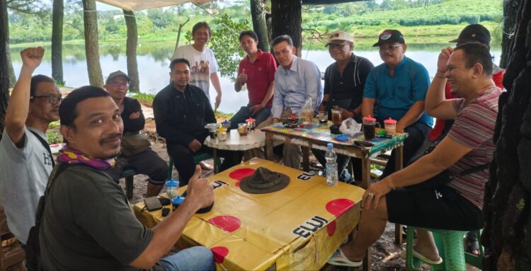 Gelar Diskusi Dibilabong, Para Ketua Organisasi Wartawan Rumuskan Ini