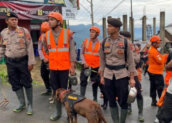Polda Jateng Terjunkan Unit K9 Cari Korban Longsor di Pekalongan, Temukan 21 Jenazah Di Antaranya Seorang Bayi