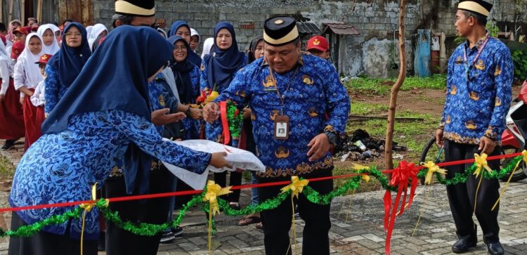 Gedung Baru SDN Kutabumi IV Pasar Kemis Sudah Dapat Digunakan Belajar Mengajar