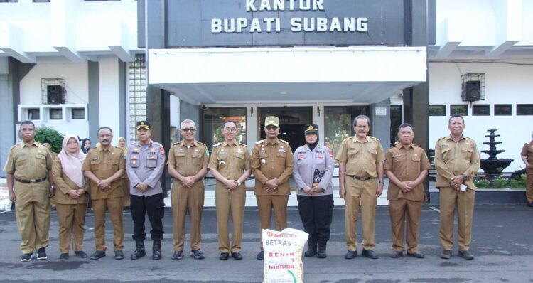 Pj.Bupati Subang Pimpin Apel Gabungan Perdana di Awal 2025, Ajak Tingkatkan Kolaborasi Raih Prestasi