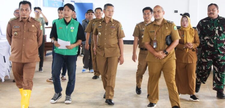 Hari Pertama,Pj Bupati Subang Kang Ade Tinjau TPS 3R Wantilan