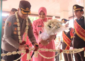 Tradisi Pedang Pora Sambut Pejabat Baru Kapolres Purbalingga, AKBP Achmad Akbar Kapolres Purbalingga yang Baru