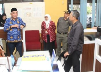 Pj. Bupati Subang Kang Ade Tinjau Ruang Pelayanan di Lingkungan Setda