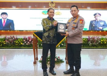 Polri-Kemenhut Tandatangani MoU, Komitmen Jaga Hutan Indonesia dengan Penegakan Hukum