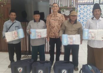 Lima  Masjid di Dua Kecamatan Dapat Bantuan Peralatan Kematian Dari YBM  Bank BRI