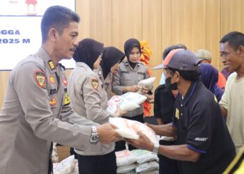 Polres Purbalingga Salurkan Zakat Fitrah 1,7 Ton Beras