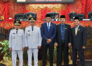 Rapat Paripurna Penyampaian Pidato Perdana Bupati dan Wakil Bupati Solok Periode 2025-2030