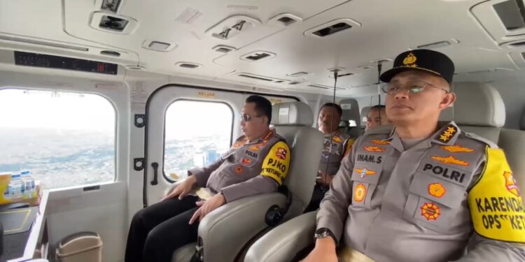 Kapolri Pantau Jalur Mudik Via Udara