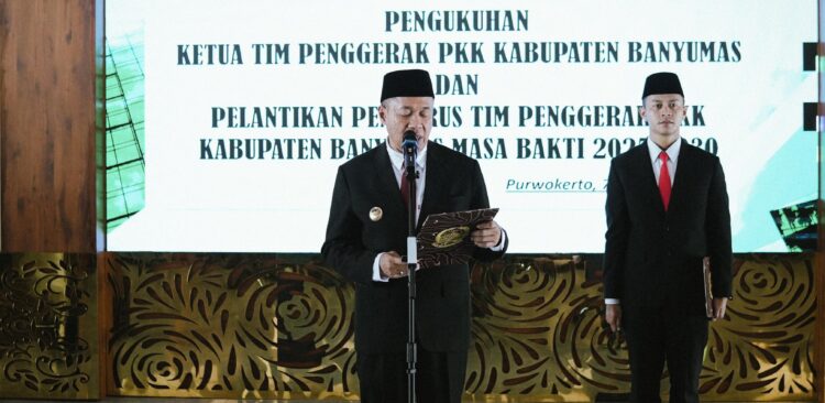 Sadewo Lantik 42 Pengurus TP PKK Banyumas