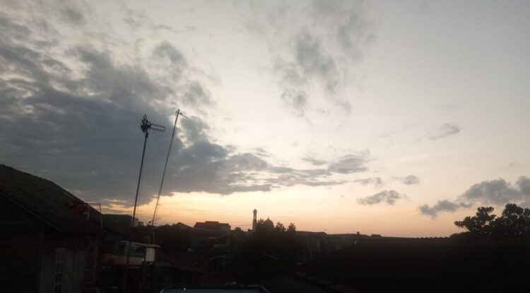 Puisi Bulan Romadhon : Widoyo Satmoko, “ Menjaga Firman Mu “