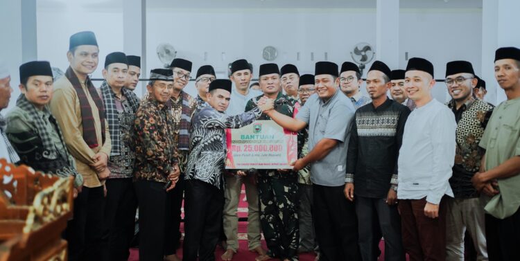 Wabup Solok H.Candra Pimpin TSR Kunjungi Mesjid Nurul Ihsan Jorong Sambuang Nagari Tanjung Bingkung Kecamatan Kubung