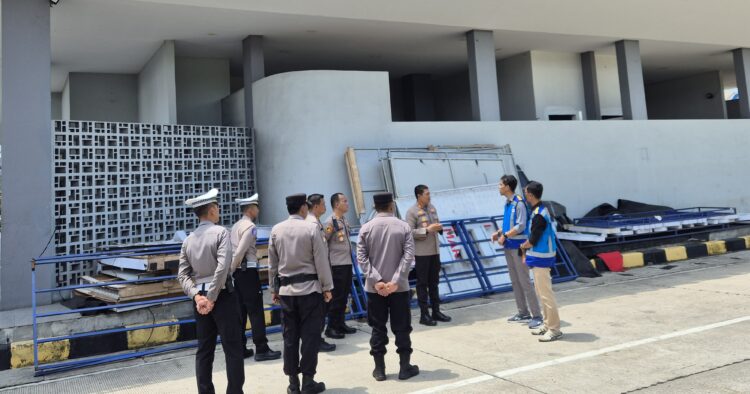 Kapolda Jateng Cek Jalur Tol Trans Jawa di Rest Area 519 B Sragen