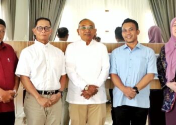 Bupati Simalungun dan Wakil Bupati Terima Audiensi Tim Pengusung Tuan Rondahaim Saragih Garingging Menjadi Pahlawan Nasional