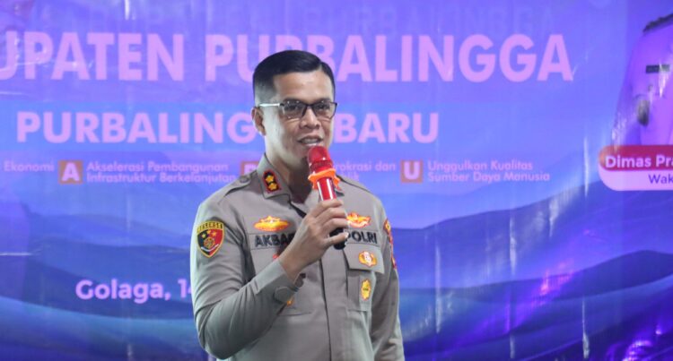 Kapolres Purbalingga Sampaikan Materi dalam Retret Pemkab Purbalingga
