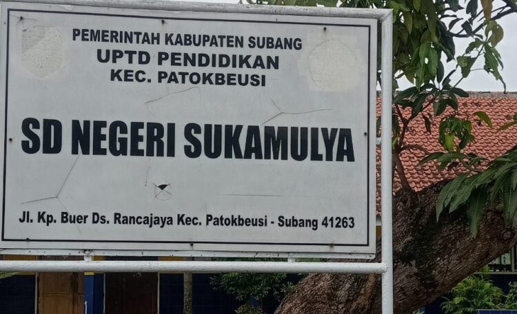 Kepala SD Negeri Sukamulya Patokbeusi Kabupaten Subang, Diduga Korupsi Dana BOS Rp.321 Juta lebih