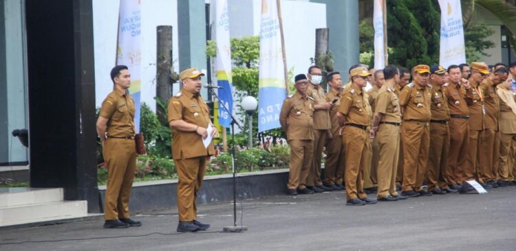 Bupati Subang Pasca Idul Fitri Tegaskan Infrastruktur Jalan Harus Tuntas Dalam 2 Tahun