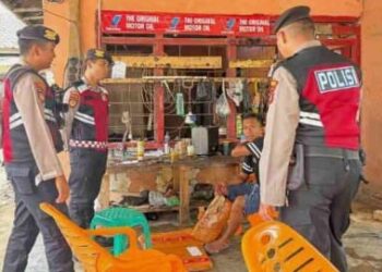 Satuan Samapta Polres Tuba Gelar Patroli Jalan Kaki