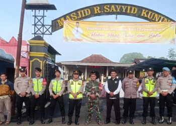 Polres Purbalingga Amankan Salat Idul Fitri Islam Aboge di Desa Onje
