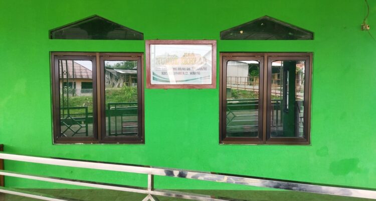Dana Hibah Dari Pemprov Jabar Dipertanyakan Warga Anggasari Rp.100 Juta