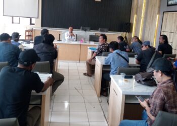 Puluhan Wartawan Indramayu Audensi ke DPUPR, Tuntut Keterbukaan Penggunaan APBD 2025 Untuk Pos Publik