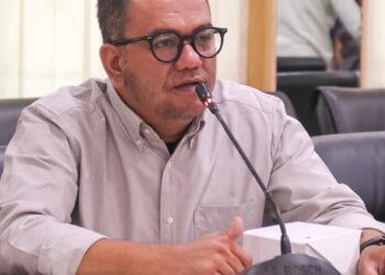 Anggota DPRD Kota Depok Fraksi PDI Perjuangan – Fransiscus Samosir