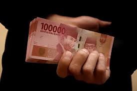 Kepala Desa Jatisawit Lor Kecamatan Jatibarang Kabupaten Indramayu, Masyarakat Duga Korupsi Dana Desa Thn 2023-2024 Rp.1,9 M lebih