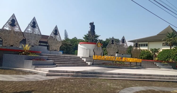 Sebuah Renungan Oleh Widoyo Satmoko : Mungkinkah Buih Yang Memutih Berubah Jadi Permadani
