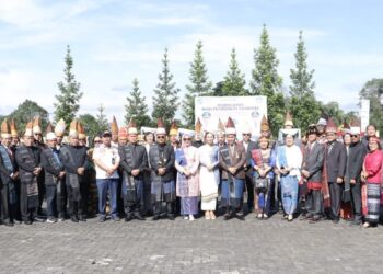 Pemkab Simalungun Gelar Upacara Peringatan Hardiknas Tahun 2025