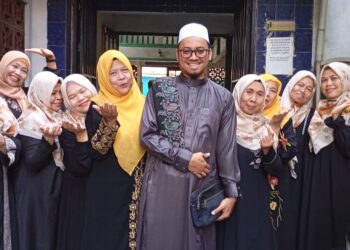 Pembukaan Majlis Ta’lim Pengajian Ibu-ibu Jami Almuqorrobin & Halal Bihalal Bersama Jama’ah Nya