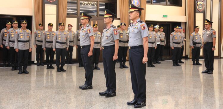 Mabes Polri Gelar Korps Raport Kenaikan Pangkat Pati Polri, 13 Perwira Tinggi Naik Pangkat