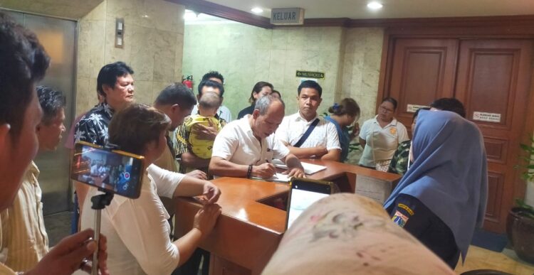 Warga Kampung Sawah Cilincing Duga Panitia Pemilihan RW Curang Di Laporkan Ke Walikota Jakut