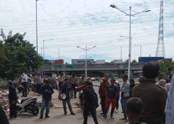 Desakan TPS Waduk Cicin Di Tutup, Banyak Warga Cari Nafkah Di Sana