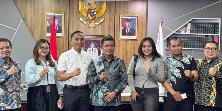 Bupati Solok Kunjungi Dirjen Bina Keuangan Daerah Kemendagri Bahas Penambahan DAU