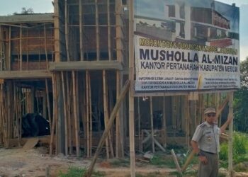 Progres Pembangunan Mushola Al-Mizan Dilingkungan Kantor BPN Kabupaten Mesuji , Menuai Simpati