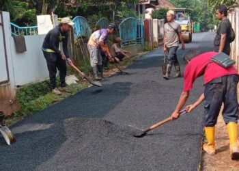 Pemdes Sindangsari Kec Cikaum Laksanakan Pembangunan Jaling Anggaran DD Tahap ll Tahun 2025