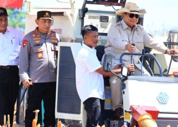 Presiden Prabowo Senang Panen Raya Jagung Inisiasi Polri Berhasil