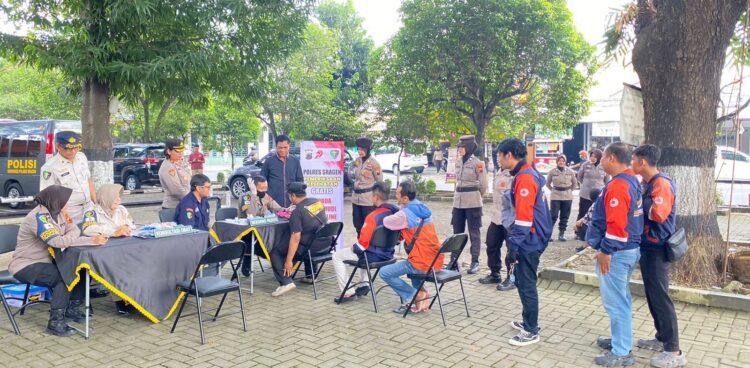 Polda Jateng Sediakan Layanan Kesehatan Gratis, Targetnya Layani 4000 Pengemudi Ojol