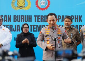 Kapolri Lepas 700 Buruh Terdampak PHK Untuk Kembali Bekerja, Wujud Kolaborasi Selesaikan Permasalahan Industrial