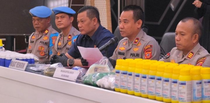 Polres Gerebek Rumah Produksi Pestisida Oplosan di Subang, 1 Pelaku Ditangkap
