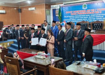 Rapat Paripurna DPRD Empat Lawang Umumkan Hasil Penetapan Pasangan Bupati-Wakil Bupati Terpilih 2025–2030 Pasca Putusan MK